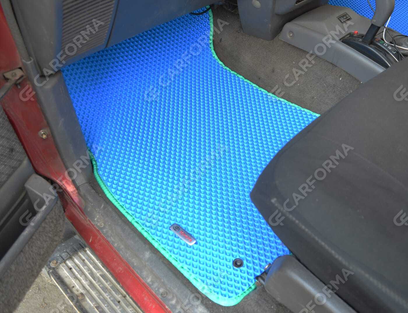 Ворсовые коврики на Toyota Hilux V 1988&nbsp;-&nbsp;1997 в Тамбове