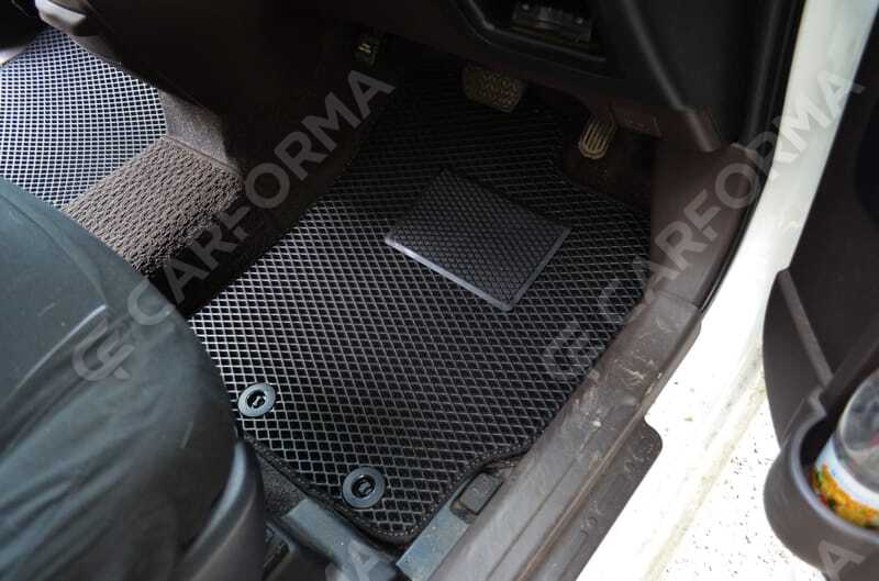 Ворсовые коврики на Toyota Porte II 2012&nbsp;-&nbsp;2020 в Тамбове