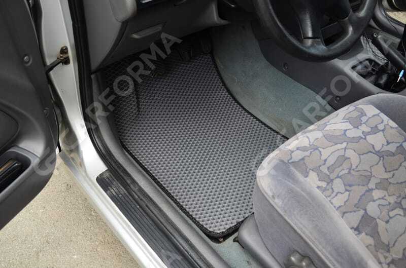 Ворсовые коврики на Toyota Avensis I 1997&nbsp;-&nbsp;2002 в Тамбове