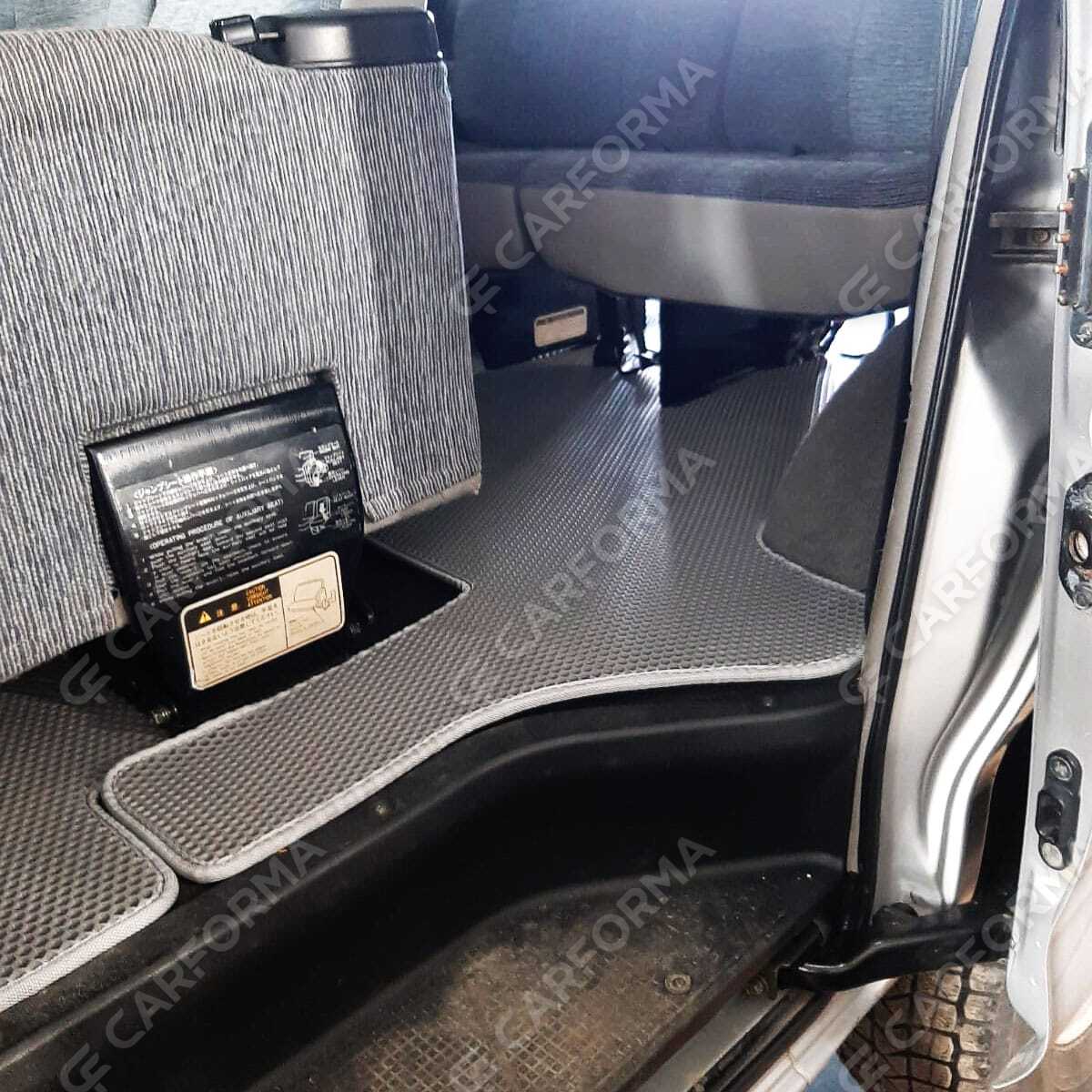 Ворсовые коврики на Mitsubishi Delica 4 1994&nbsp;-&nbsp;2007 в Тамбове