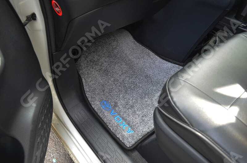 Ворсовые коврики на Toyota Noah (R80) 2014&nbsp;-&nbsp;2021 в Тамбове