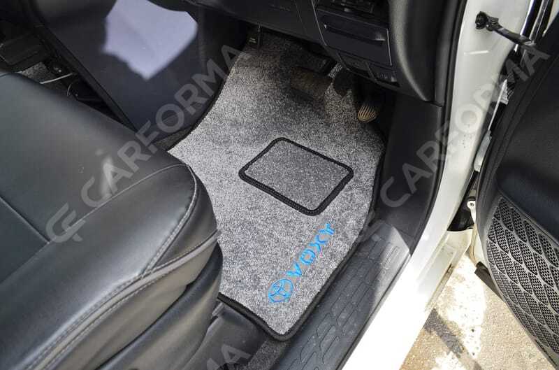 Ворсовые коврики на Toyota Noah (R80) 2014&nbsp;-&nbsp;2021 в Тамбове