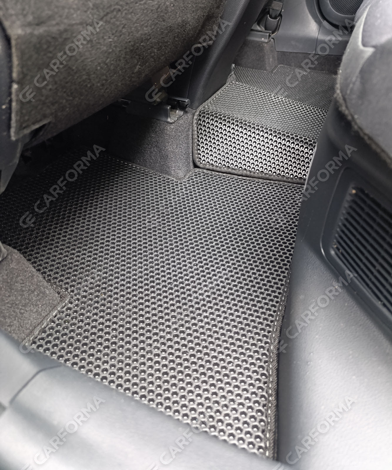 EVA коврики на Toyota Corolla Cross 2021&nbsp;-&nbsp;2026 в Тамбове