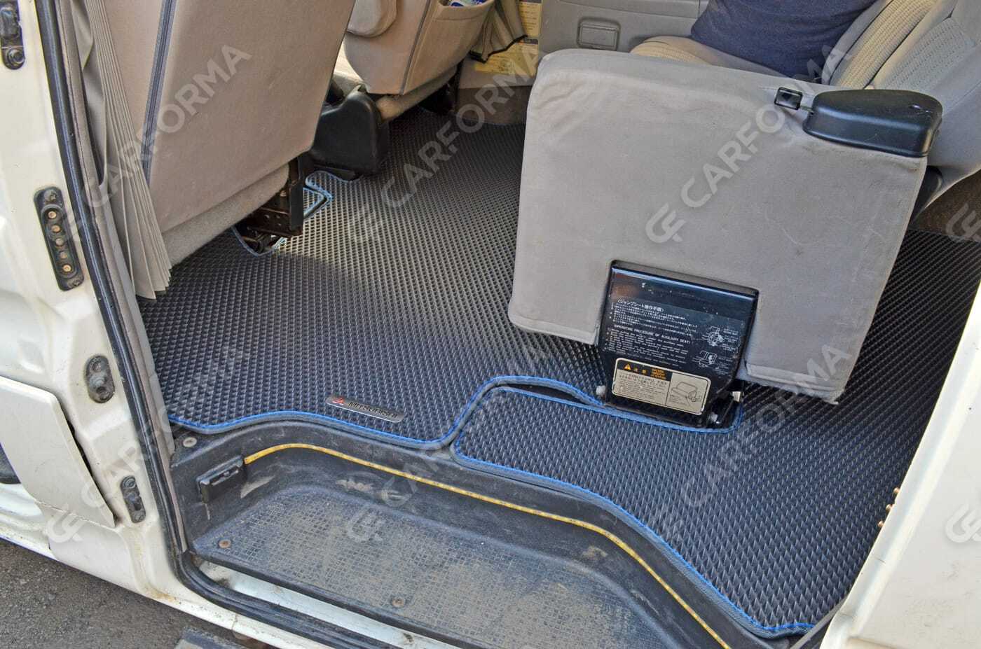 Ворсовые коврики на Mitsubishi Delica 4 1994&nbsp;-&nbsp;2007 в Тамбове