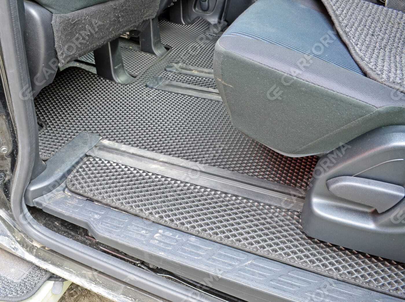 Коврики на Toyota Voxy (R80) 2014&nbsp;-&nbsp;2021 в Тамбове