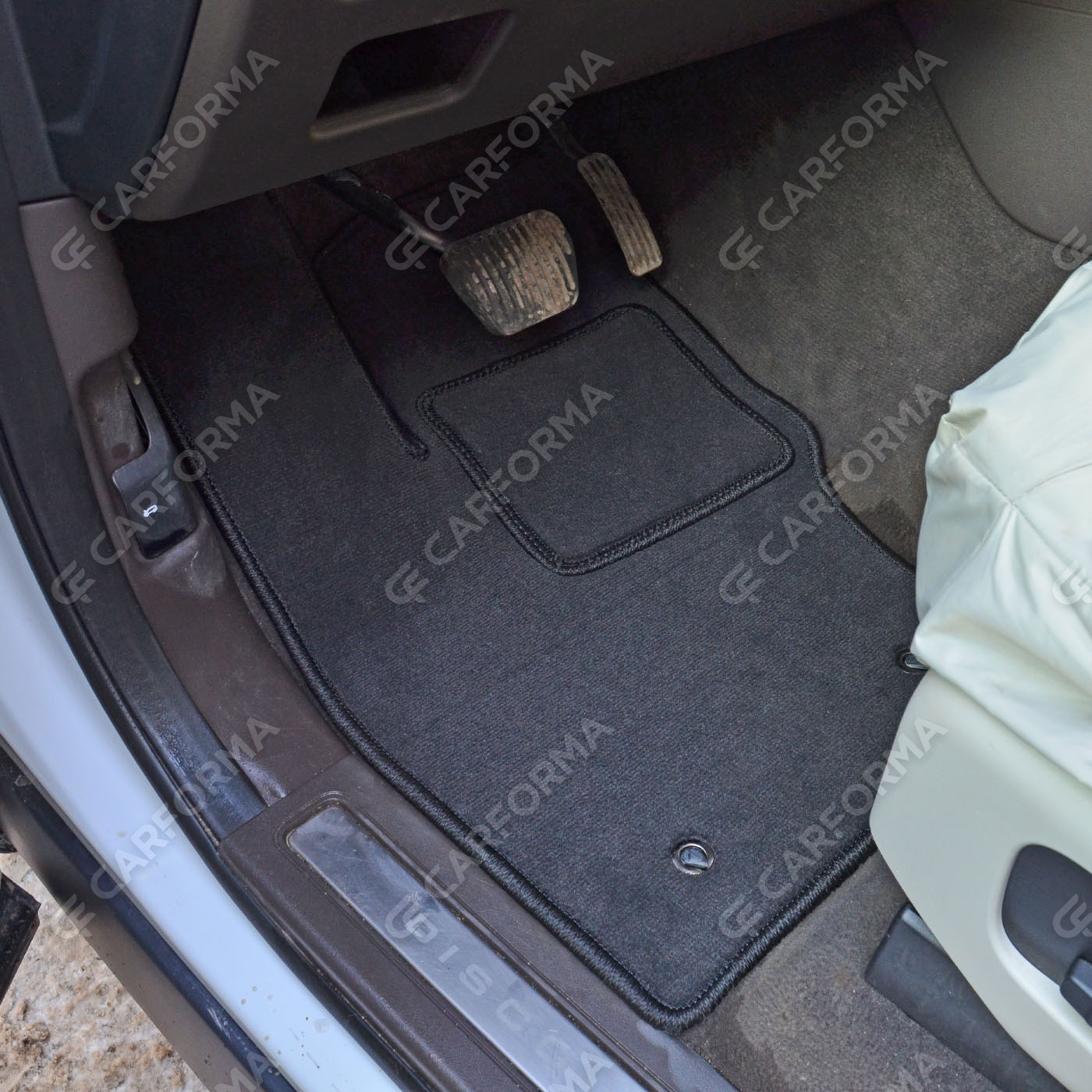 EVA коврики на Land Rover Discovery V 2016&nbsp;-&nbsp;2026 в Тамбове