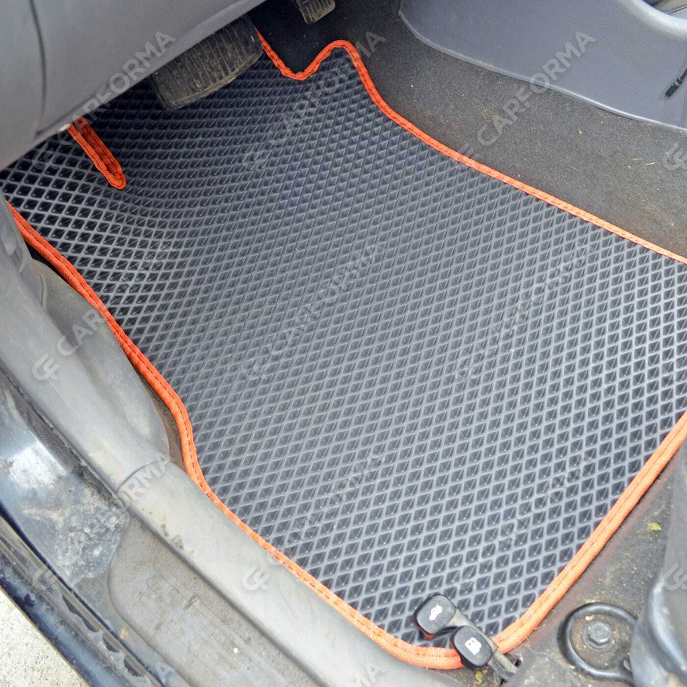 Ворсовые коврики на Hyundai Accent 1999&nbsp;-&nbsp;2012 в Тамбове