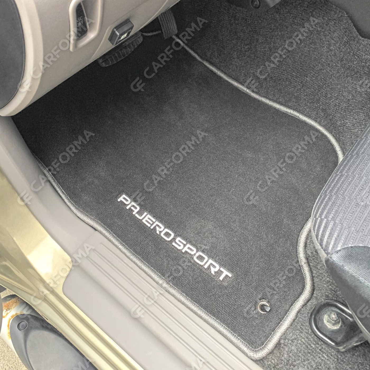 Ворсовые коврики на Mitsubishi Montero Sport II 2008&nbsp;-&nbsp;2016 в Тамбове