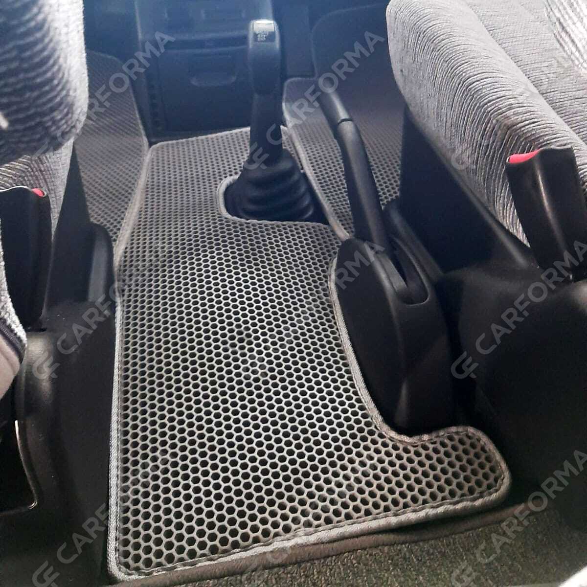 Ворсовые коврики на Mitsubishi Delica 4 1994&nbsp;-&nbsp;2007 в Тамбове