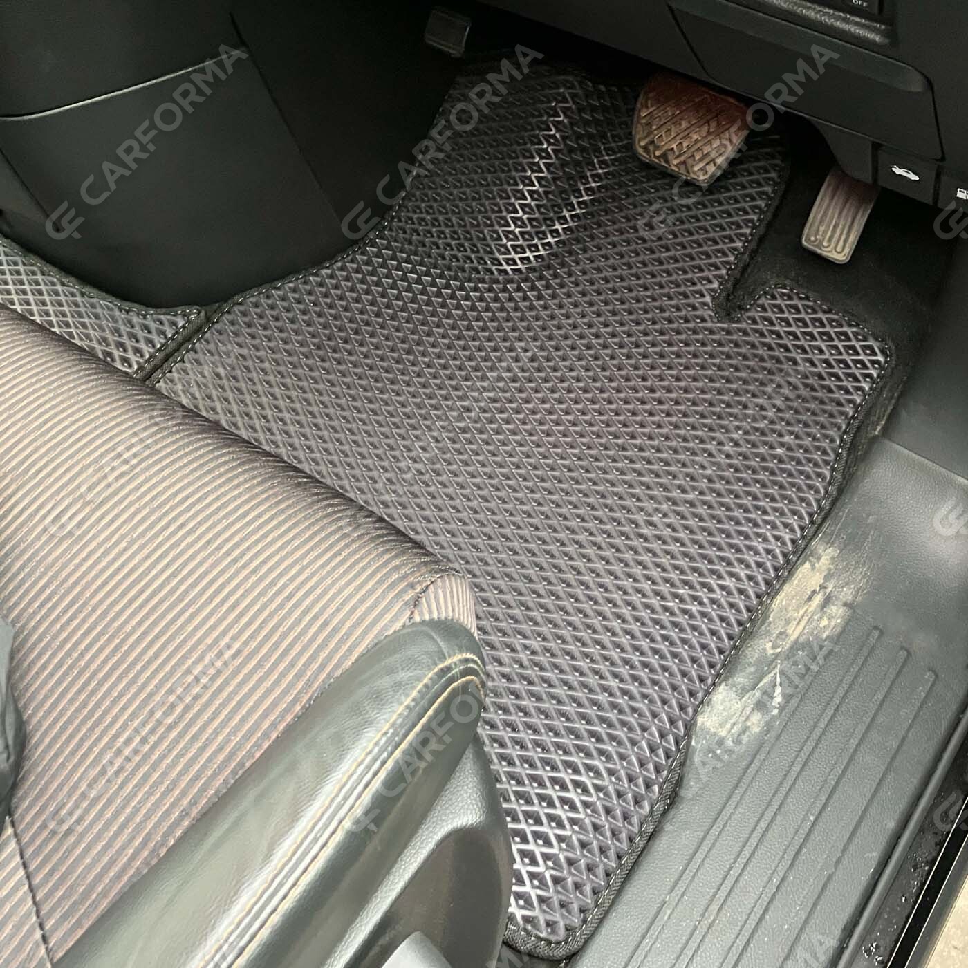 EVA коврики на Nissan Elgrand (E52) 2010&nbsp;-&nbsp;2026 в Тамбове