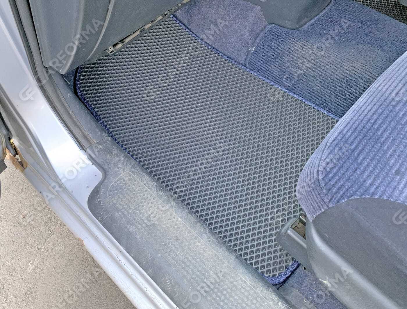 Ворсовые коврики на Honda Stream I 4wd 2000&nbsp;-&nbsp;2006 в Тамбове