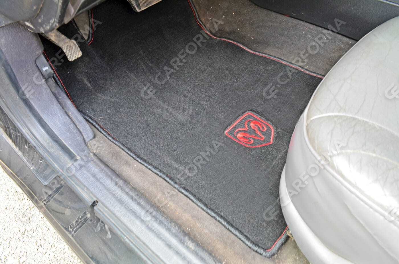 Ворсовые коврики на Dodge Intrepid II 1997&nbsp;-&nbsp;2004 в Тамбове