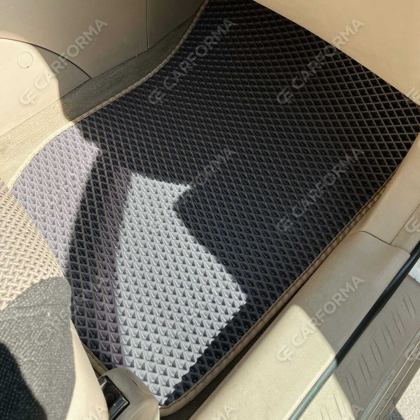 Ворсовые коврики на KIA Carens II 2006&nbsp;-&nbsp;2012 в Тамбове