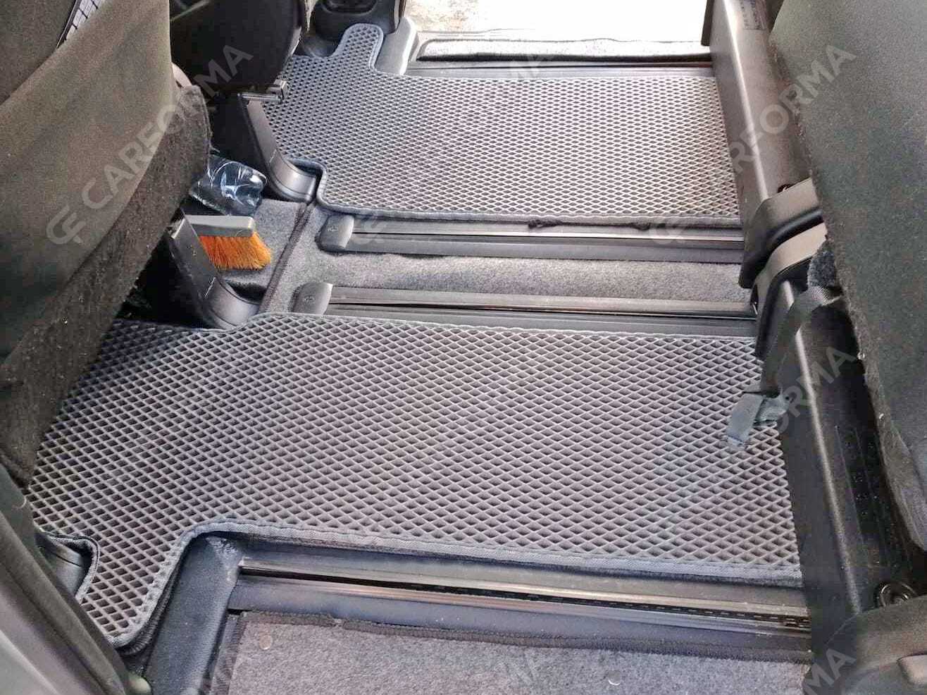 Ворсовые коврики на Toyota Noah (R80) 2014&nbsp;-&nbsp;2021 в Тамбове