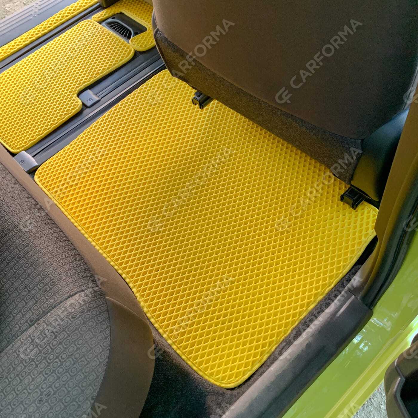 Ворсовые коврики на Toyota Porte II 2012&nbsp;-&nbsp;2020 в Тамбове