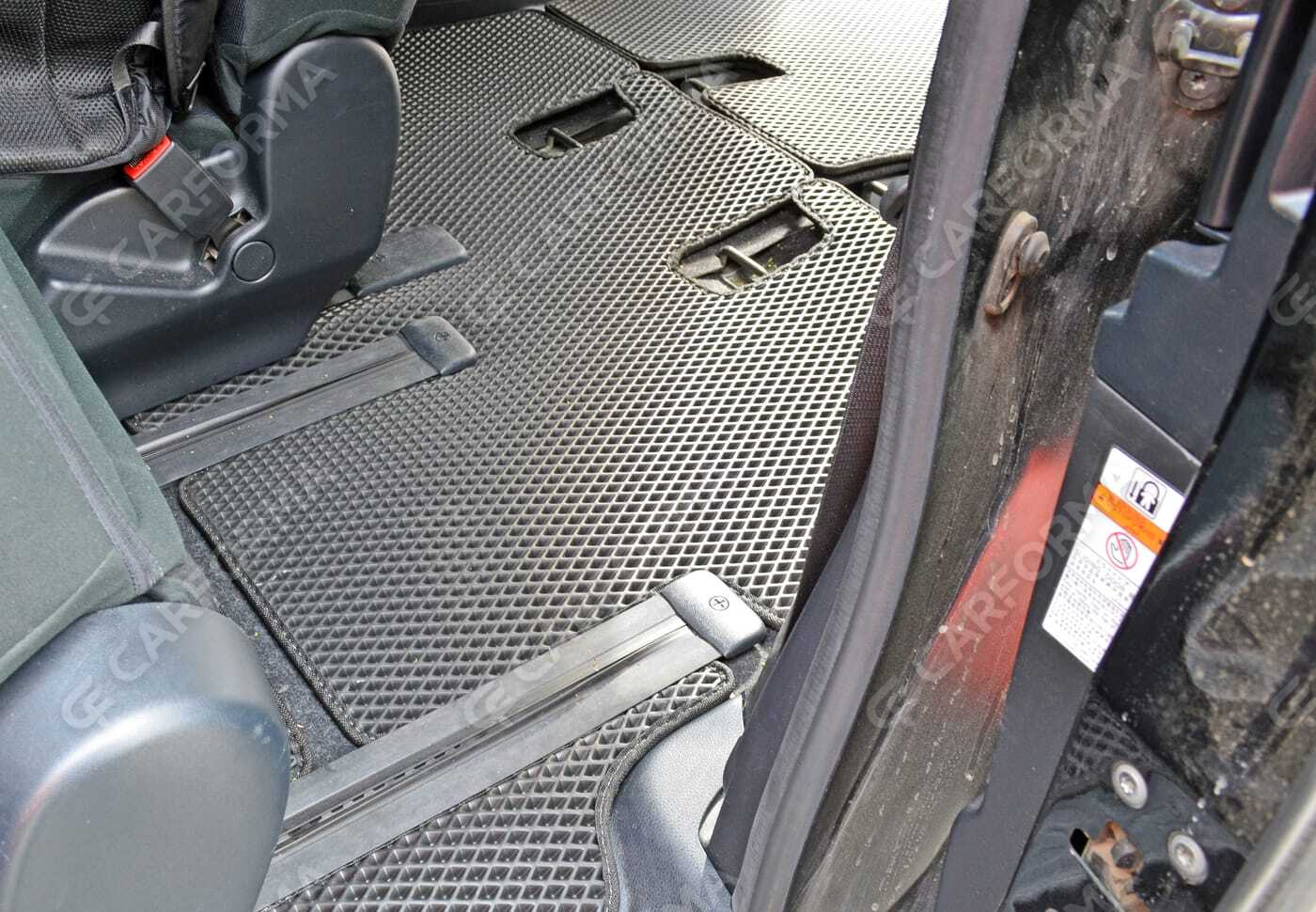 Коврики на Toyota Voxy (R80) 2014&nbsp;-&nbsp;2021 в Тамбове