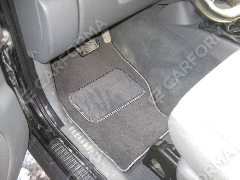 Ворсовые коврики на Jeep Liberty (KJ) 2001&nbsp;-&nbsp;2007 в Тамбове