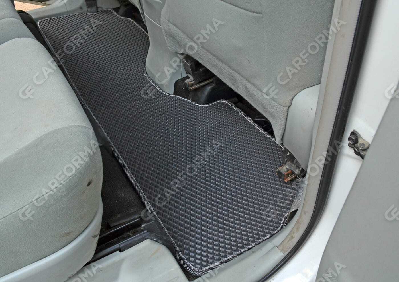 Ворсовые коврики на Toyota Prius Alpha 2011&nbsp;-&nbsp;2021 в Тамбове