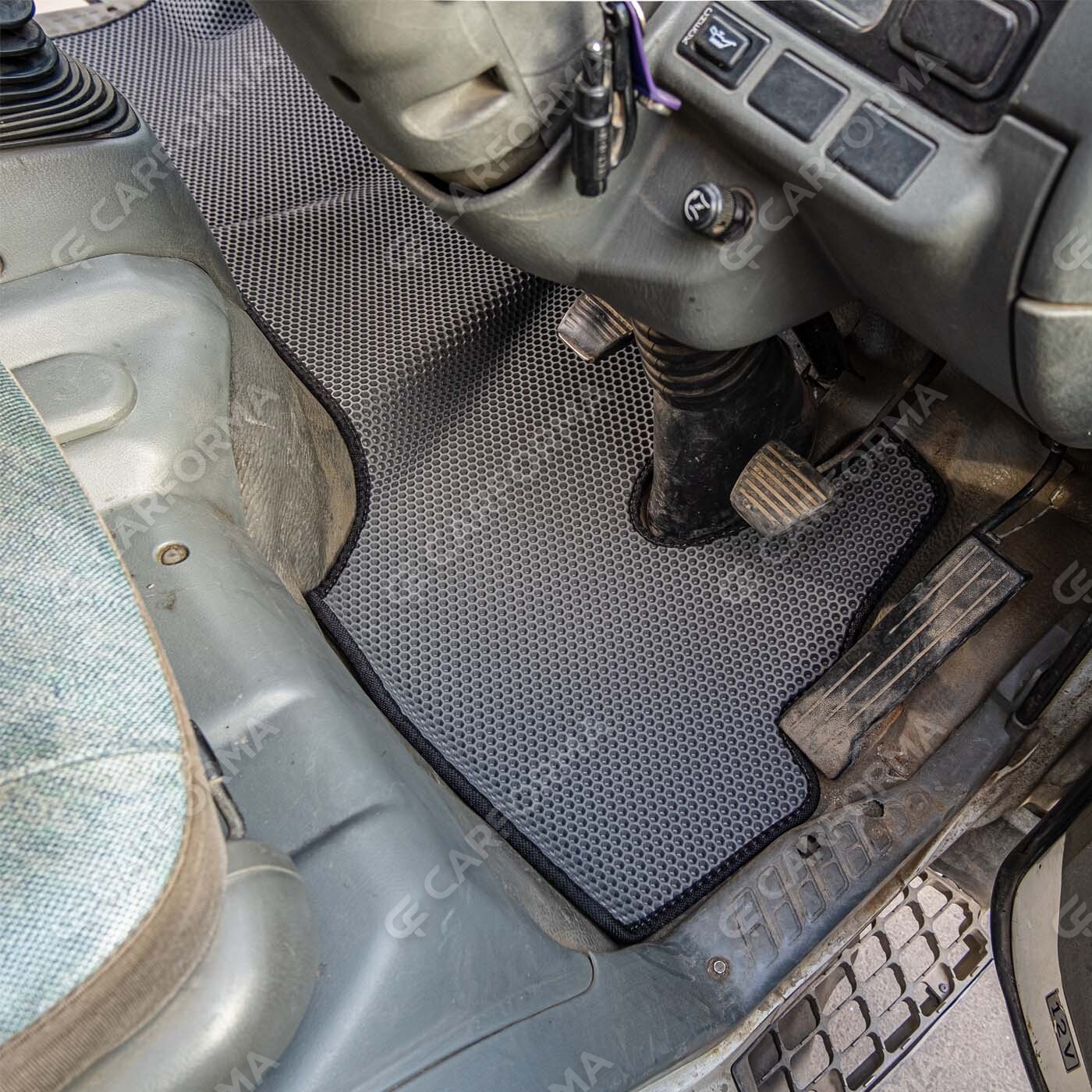 Ворсовые коврики на Mitsubishi Fuso Canter VI узкая кабина 1991&nbsp;-&nbsp;2010 в Тамбове