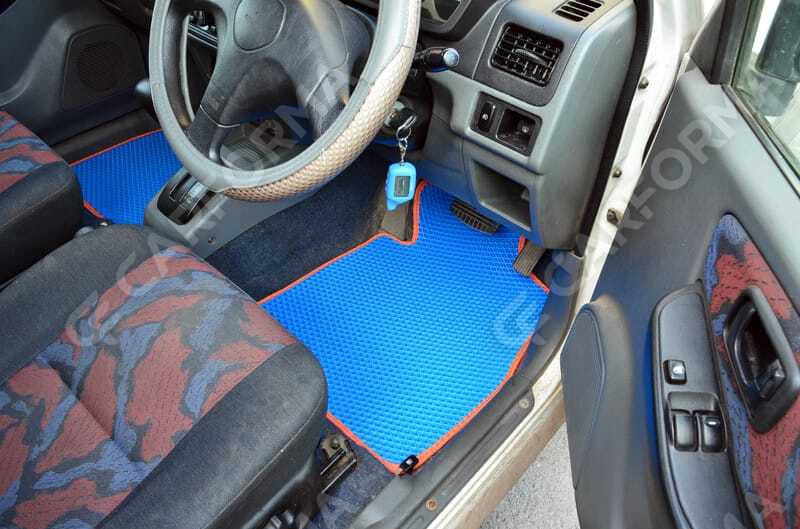 Ворсовые коврики на Nissan Kix 2008&nbsp;-&nbsp;2012 в Тамбове