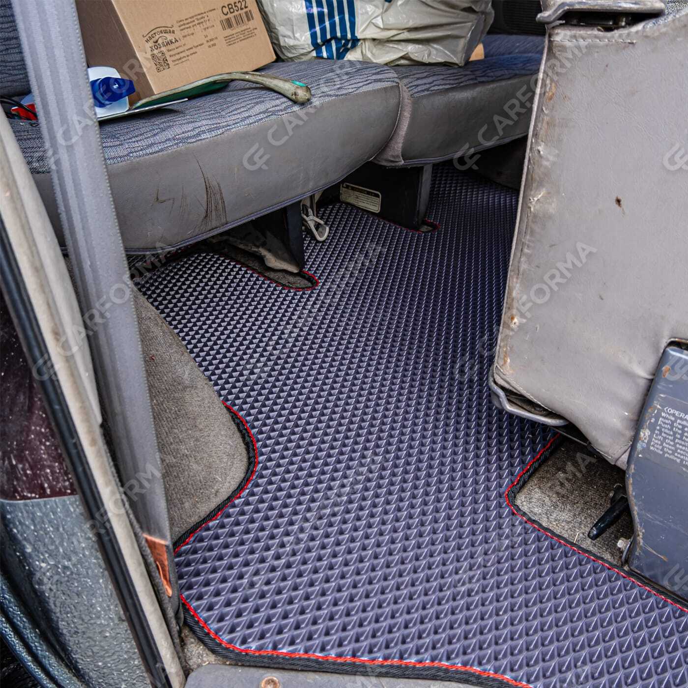 Коврики на Mitsubishi Space Gear 1994&nbsp;-&nbsp;2007 в Тамбове