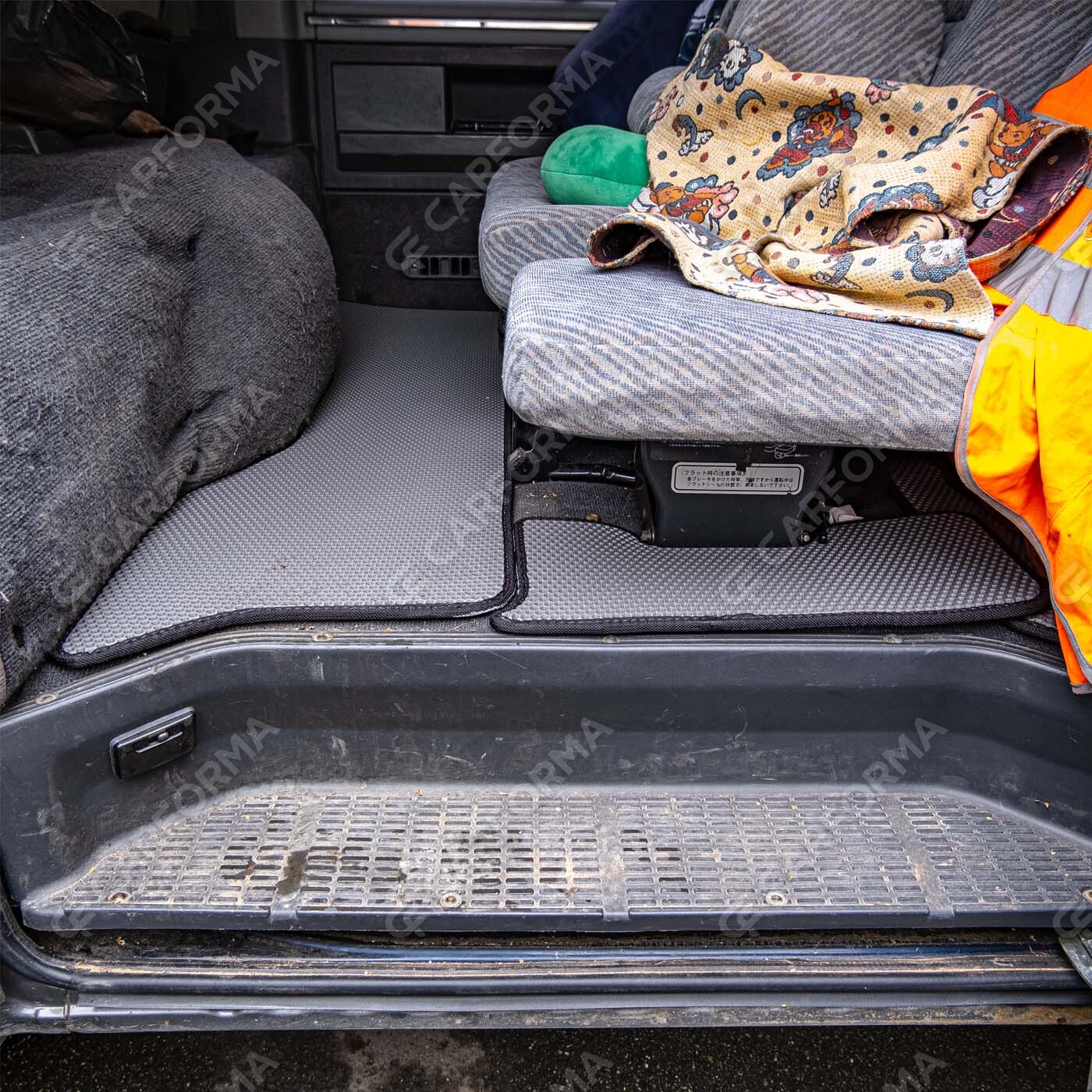 Ворсовые коврики на Mitsubishi Delica 3 1986&nbsp;-&nbsp;1999 в Тамбове