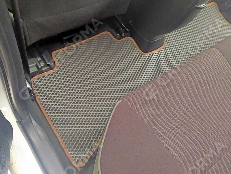 Ворсовые коврики на Toyota Aqua (P10) 2011&nbsp;-&nbsp;2021 в Тамбове