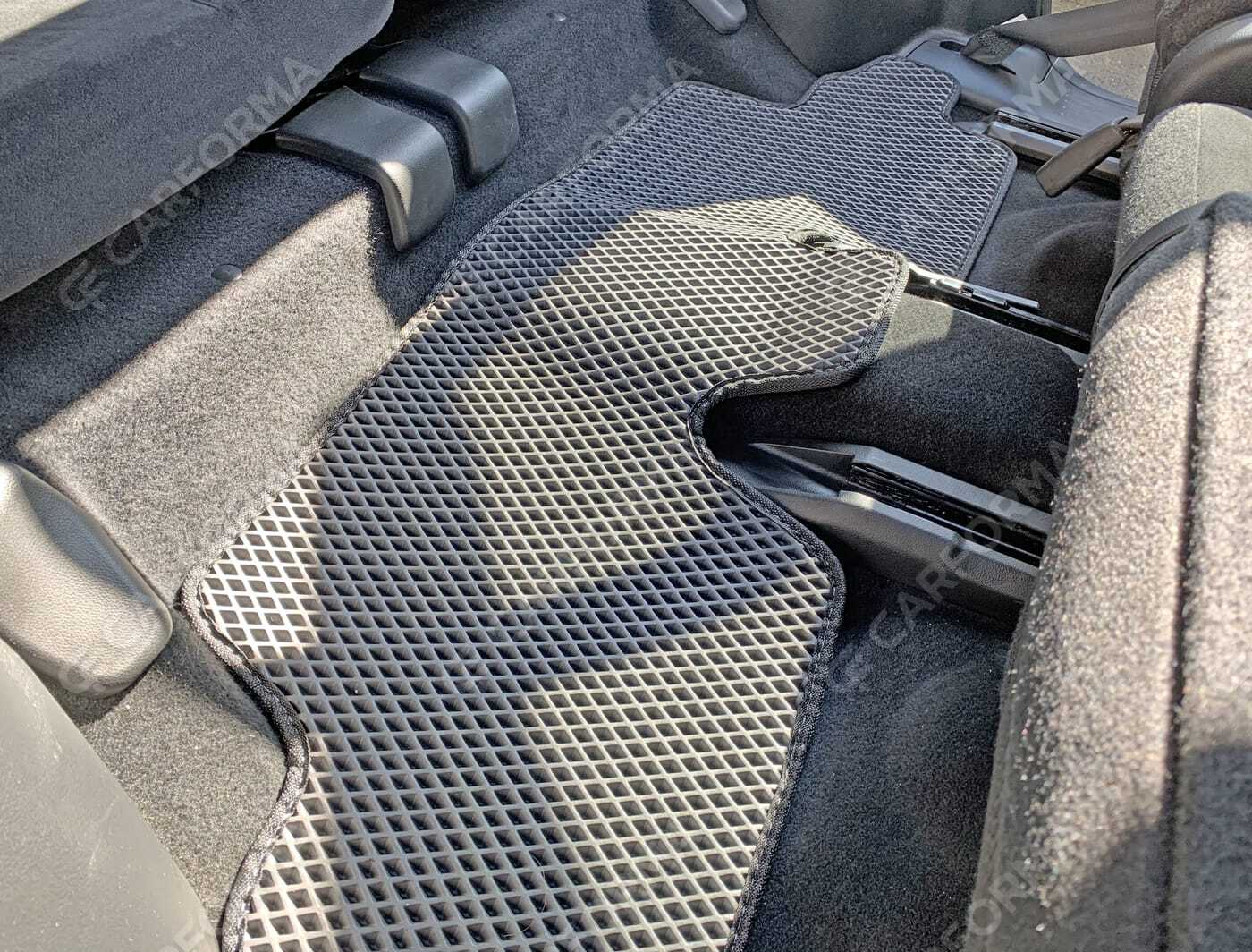 Ворсовые коврики на Honda Stream II 2006&nbsp;-&nbsp;2014 в Тамбове