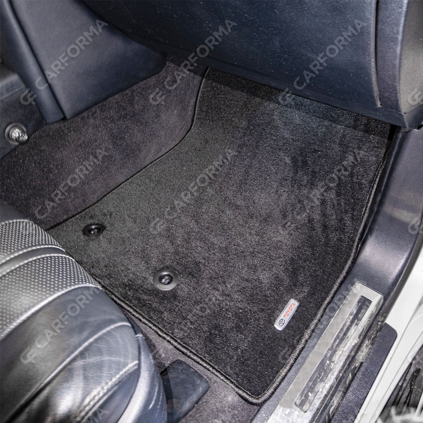 Ворсовые коврики на Toyota Land Cruiser 200 2007&nbsp;-&nbsp;2021 в Тамбове