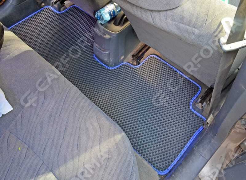 Ворсовые коврики на Honda Civic VII 4d 2000&nbsp;-&nbsp;2006 в Тамбове