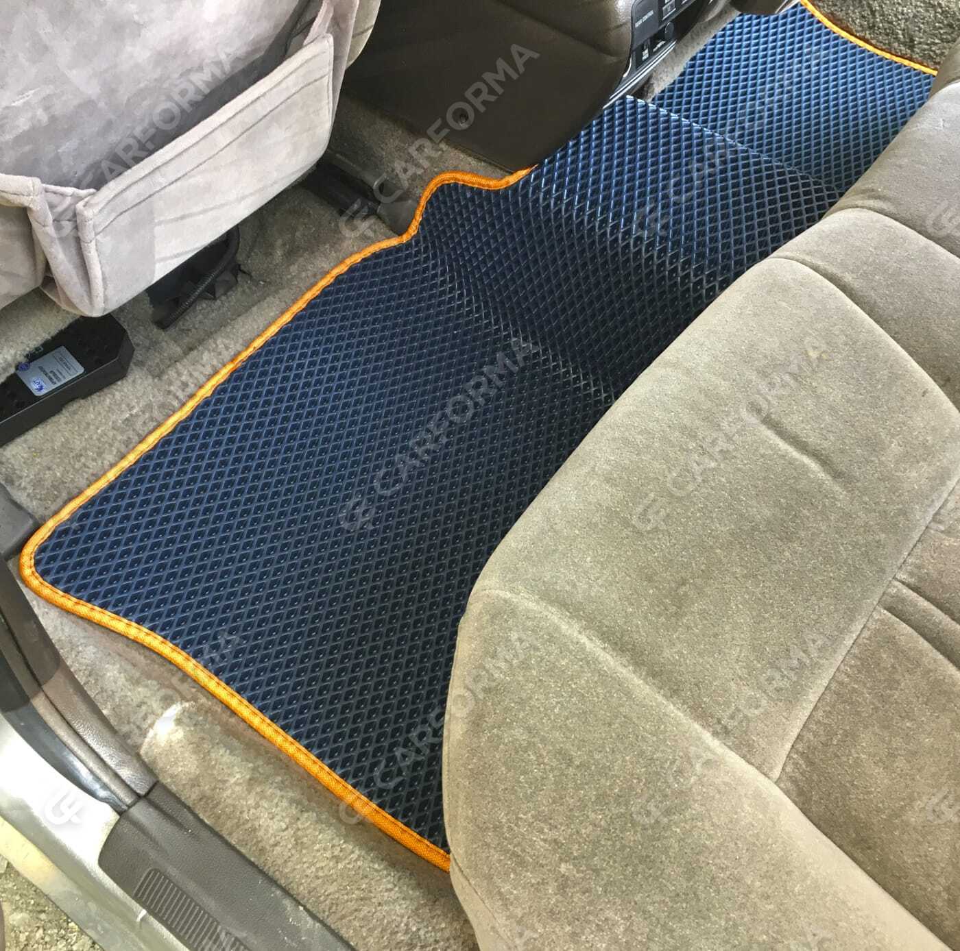 Ворсовые коврики на Toyota Crown (S130) 1987&nbsp;-&nbsp;1999 в Тамбове