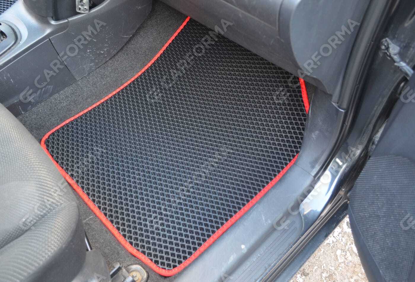 Ворсовые коврики на Toyota Yaris II 2005&nbsp;-&nbsp;2011 в Тамбове