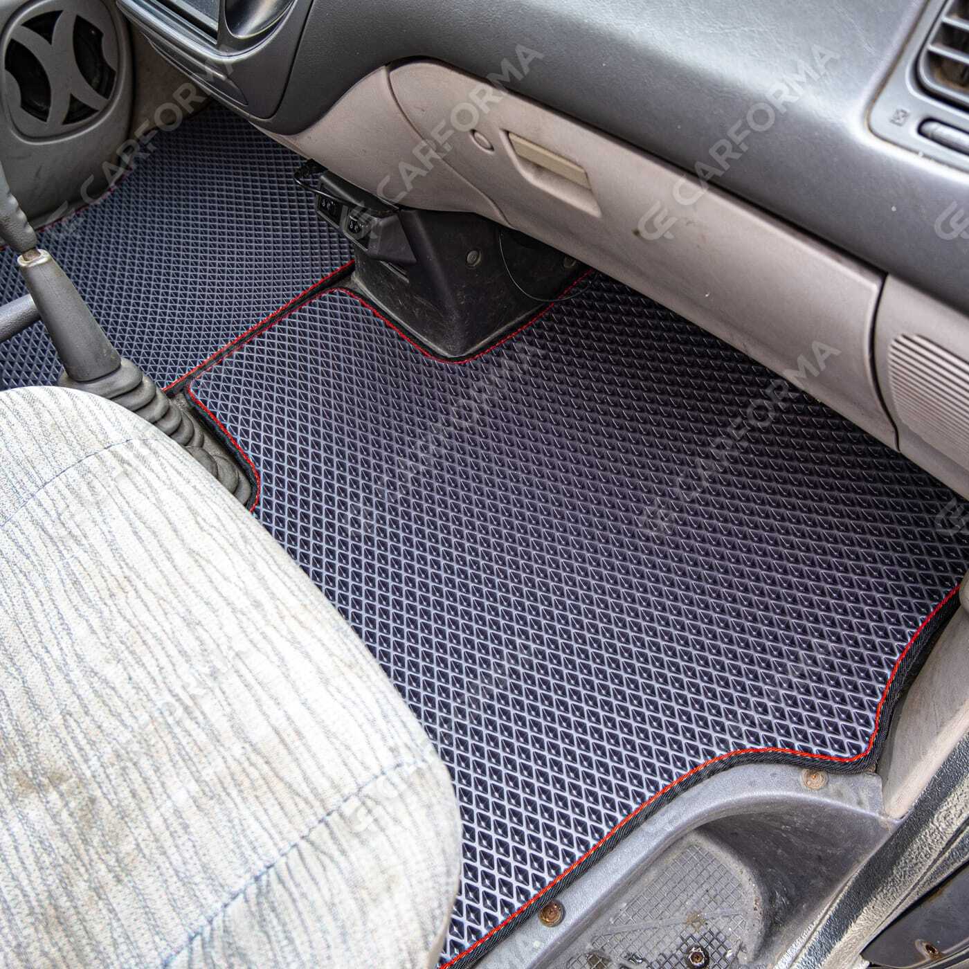 Коврики на Mitsubishi Space Gear 1994&nbsp;-&nbsp;2007 в Тамбове