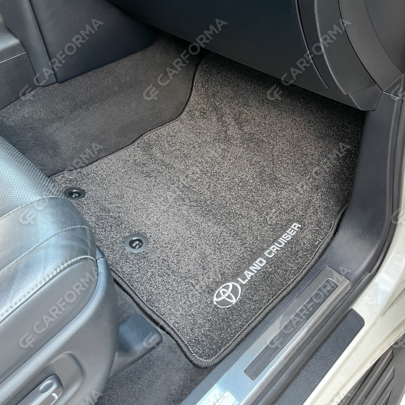 Ворсовые коврики на Toyota Land Cruiser 200 2007&nbsp;-&nbsp;2021 в Тамбове