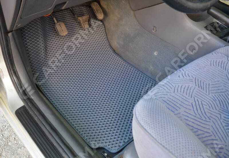 Ворсовые коврики на Toyota Avensis I 1997&nbsp;-&nbsp;2002 в Тамбове