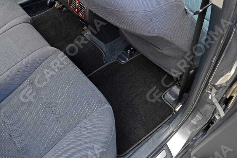 Ворсовые коврики на Toyota Camry (XV50) 2011&nbsp;-&nbsp;2018 в Тамбове