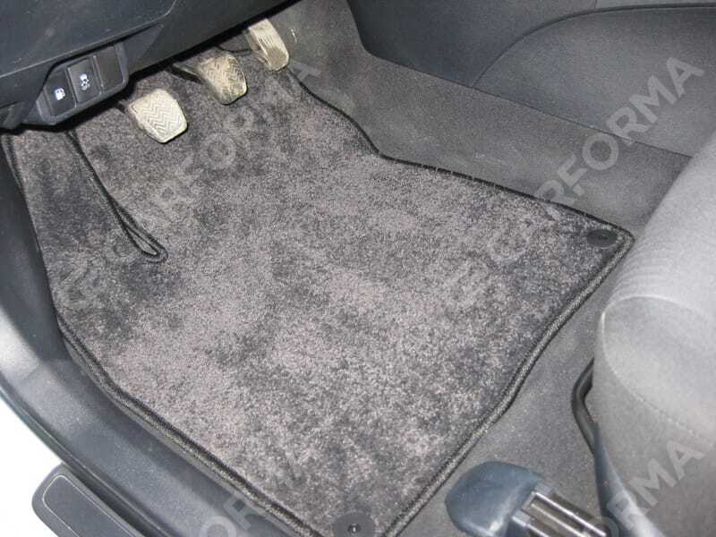 Ворсовые коврики на Toyota Avensis III 2009&nbsp;-&nbsp;2018 в Тамбове