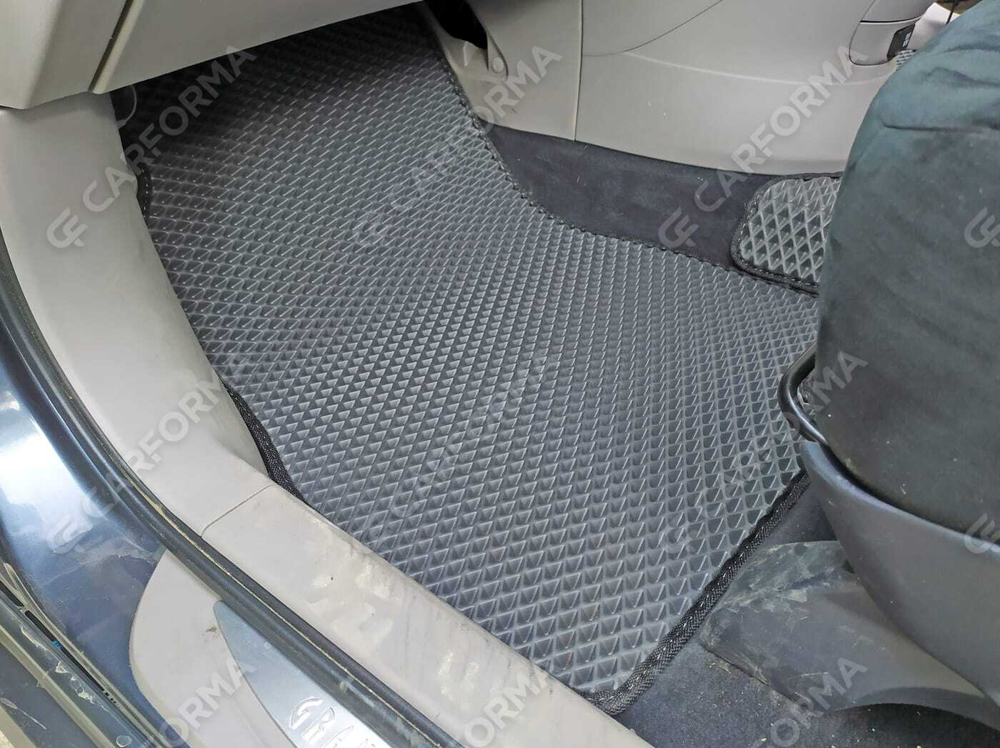 Коврики на Mitsubishi Grandis 2003&nbsp;-&nbsp;2009 в Тамбове