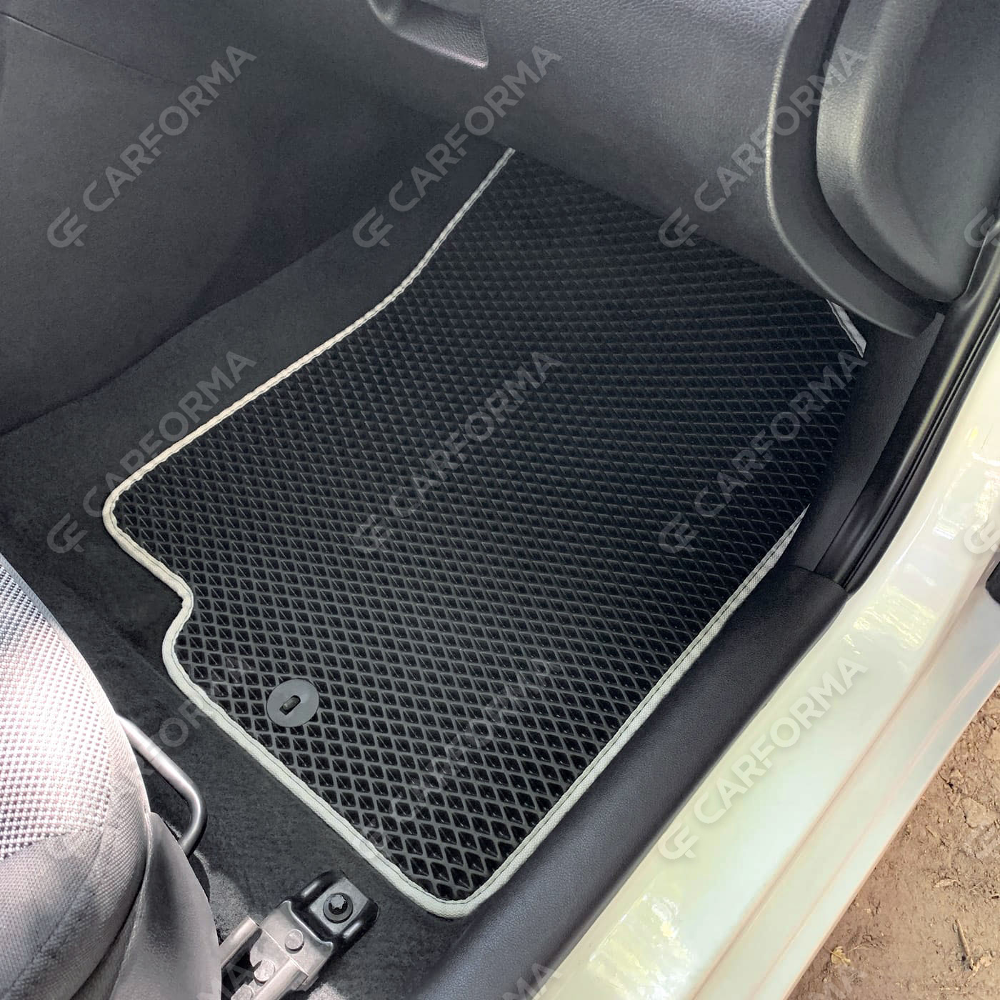 Ворсовые коврики на KIA Rio III 2011&nbsp;-&nbsp;2017 в Тамбове