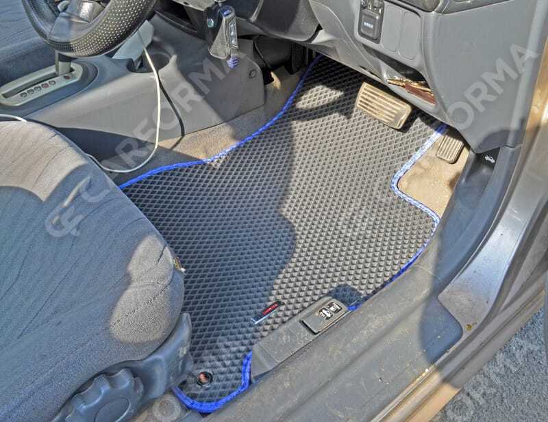 Ворсовые коврики на Honda Civic VII 4d 2000&nbsp;-&nbsp;2006 в Тамбове