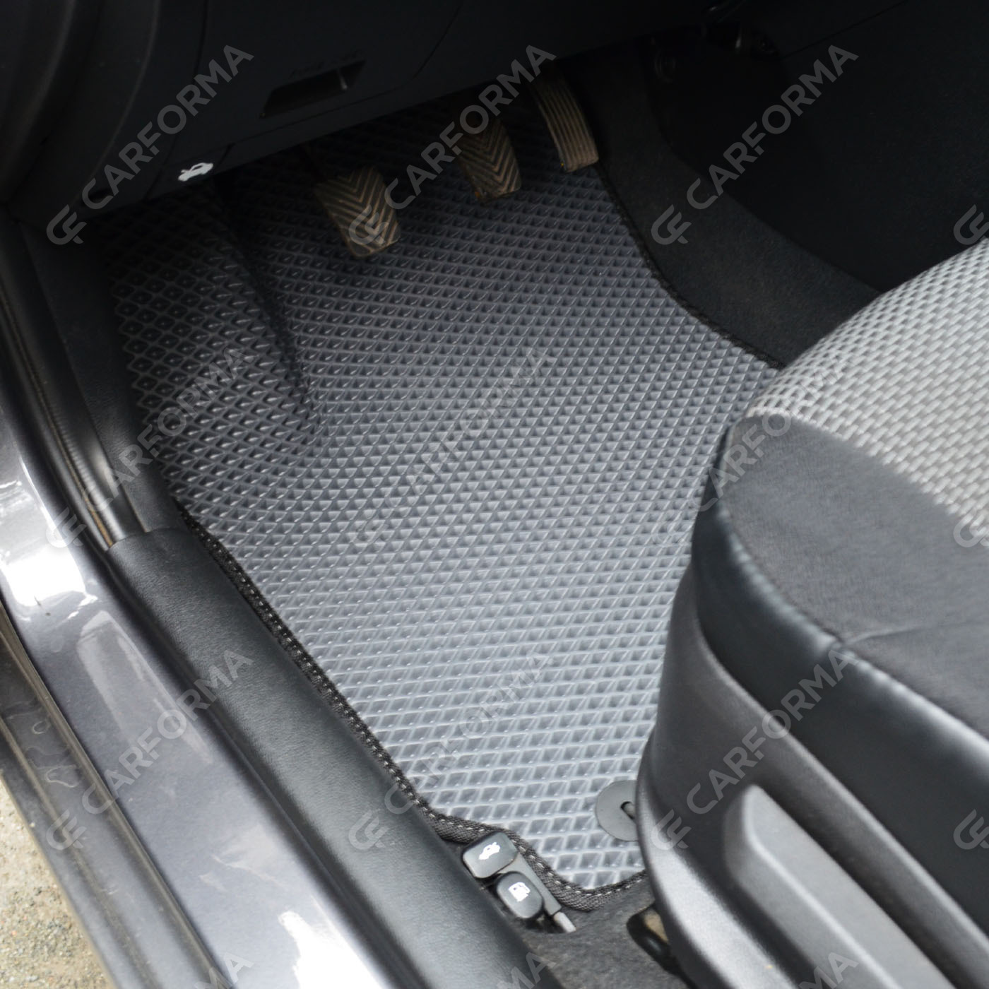 Ворсовые коврики на KIA Rio III 2011&nbsp;-&nbsp;2017 в Тамбове