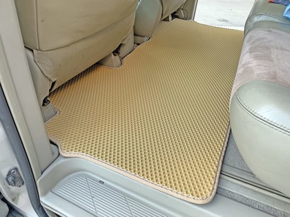 Ворсовые коврики на Toyota Previa (XR30, XR40) 2000&nbsp;-&nbsp;2007 в Тамбове