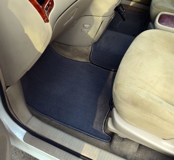 Ворсовые коврики на Toyota Ipsum II 2001&nbsp;-&nbsp;2009 в Тамбове