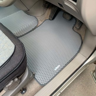 Ворсовые коврики на Toyota Estima II 2000&nbsp;-&nbsp;2005 в Тамбове