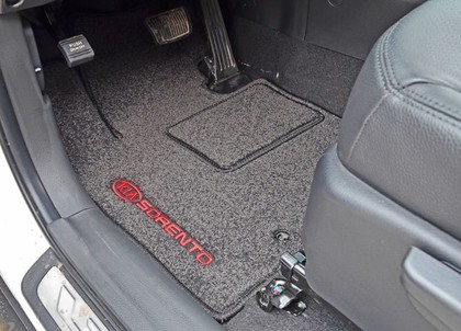 Ворсовые коврики на KIA Sorento II рестайлинг 2012&nbsp;-&nbsp;2021 в Тамбове