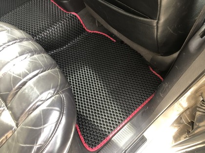 Коврики на Jeep Grand Cherokee (WJ) 1999&nbsp;-&nbsp;2004 в Тамбове