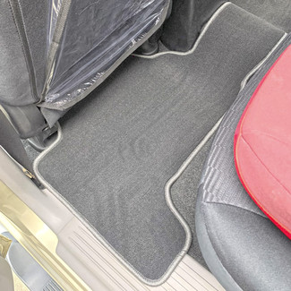 Ворсовые коврики на Mitsubishi Montero Sport II 2008&nbsp;-&nbsp;2016 в Тамбове