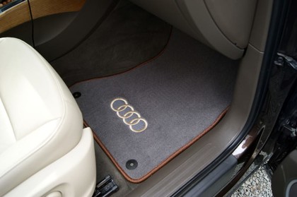 Ворсовые коврики на Audi Q5 I 2008&nbsp;-&nbsp;2017 в Тамбове