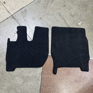 Ворсовые коврики на Hongyan SAIC-IVECO Genlyon кабина C500 2023&nbsp;-&nbsp;2026 в Тамбове