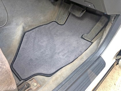 Ворсовые коврики на Toyota Crown (S140) 1991&nbsp;-&nbsp;1995 в Тамбове